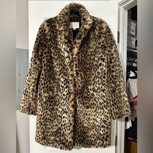 Faux fur leopard coat